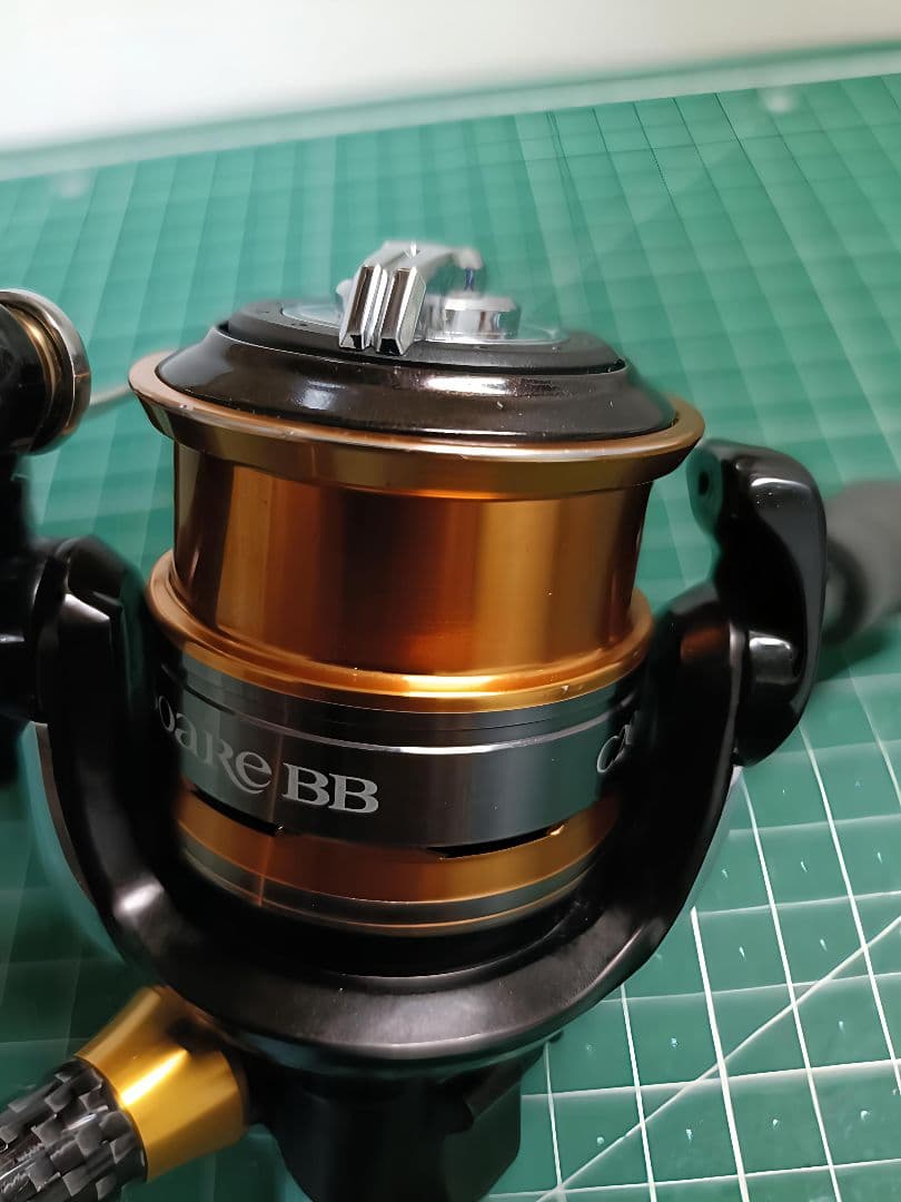 シマノ　13ソアレBB C2000PGSS　ジャンク　リールスタンド付き