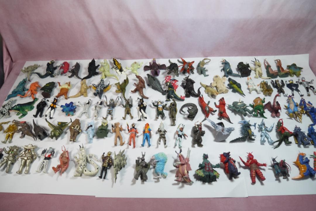 HG ウルトラ怪獣　98体