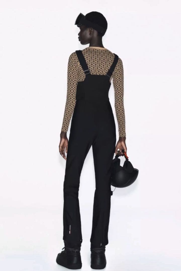 ZARA オーバーオール　防風　防水スキーウェア