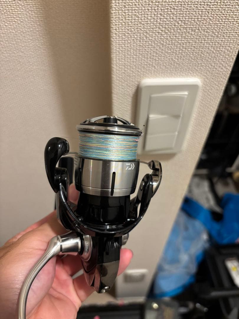 リール LEXA LT2500