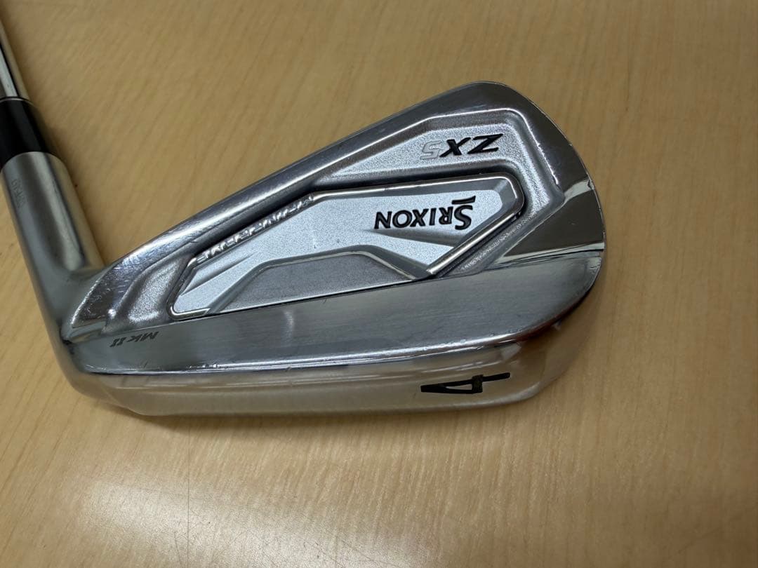 Srixon ZX5 MkⅡ 4番アイアン　モーダス105DST S