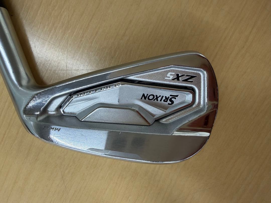 Srixon ZX5 MkⅡ 4番アイアン　モーダス105DST S