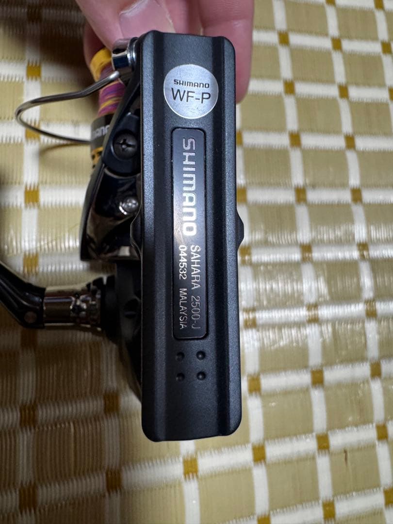 シマノ　サハラ　2500 SHIMANO SAHARA スピニングリール