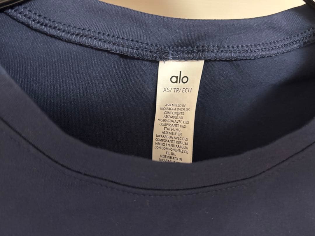 【新品未使用alo soft crop finesse short sleeve