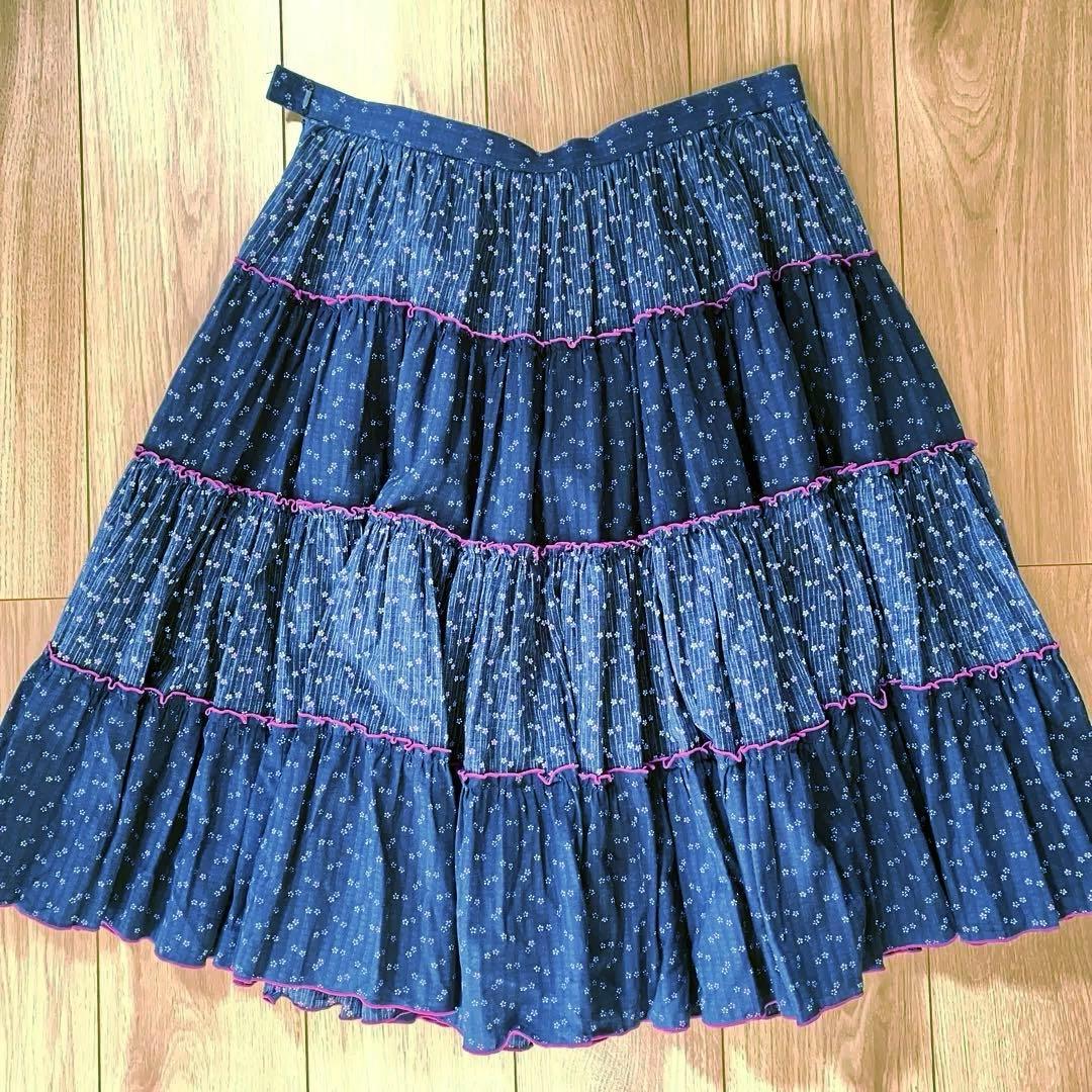 美品フォークダンス ネイビー フリル花柄スカート
