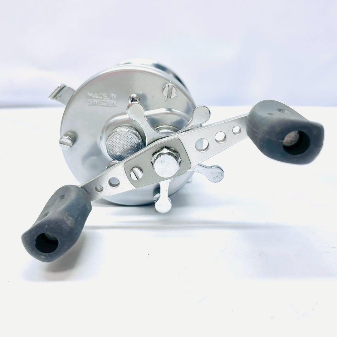 アブガルシア　Ambassadeur 6500CS Rocket Silver