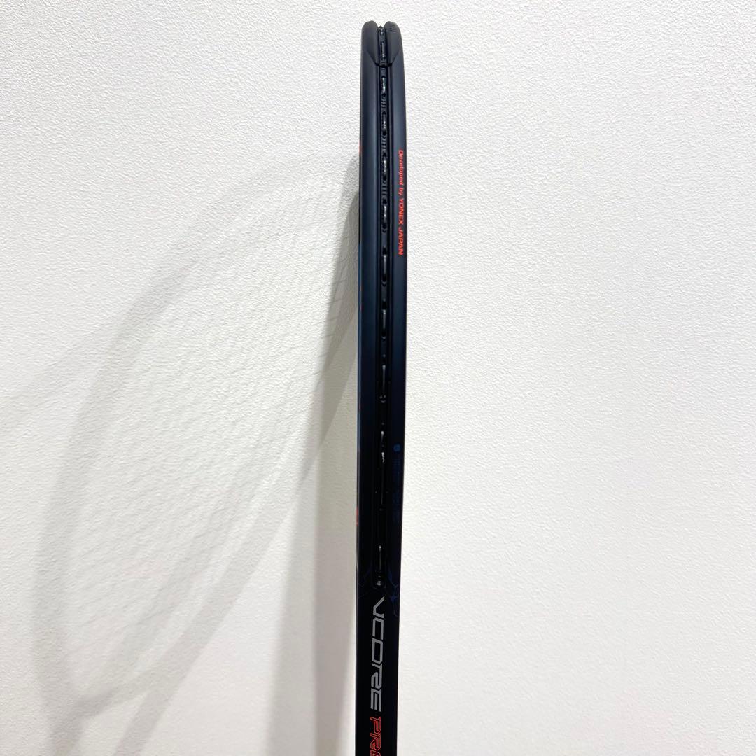 【美品】　YONEX ヨネックス　VCORE PRO 100α テニスラケット