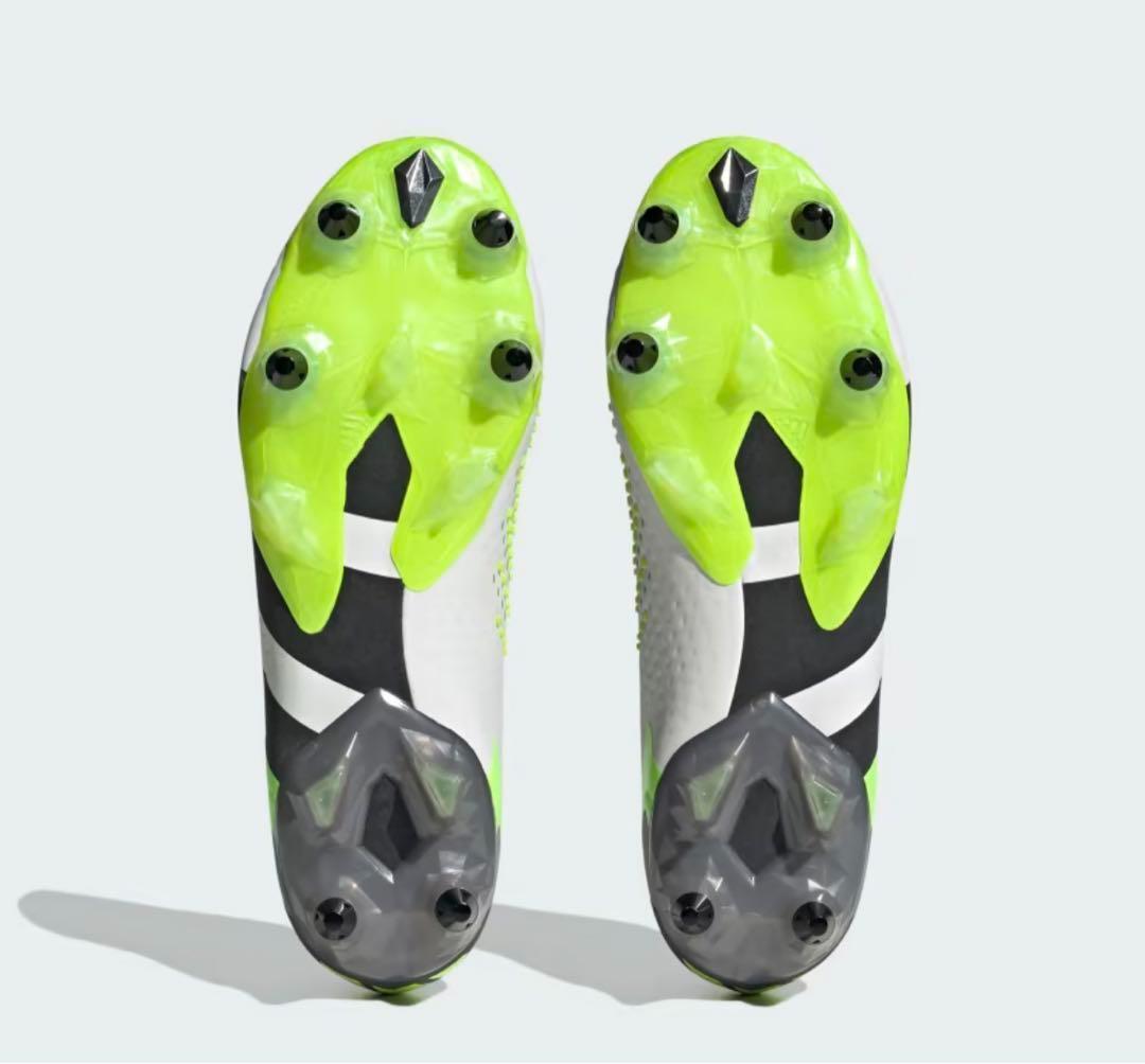 新品 30cm アディダス プレデター アキュラシー.1 サッカースパイク