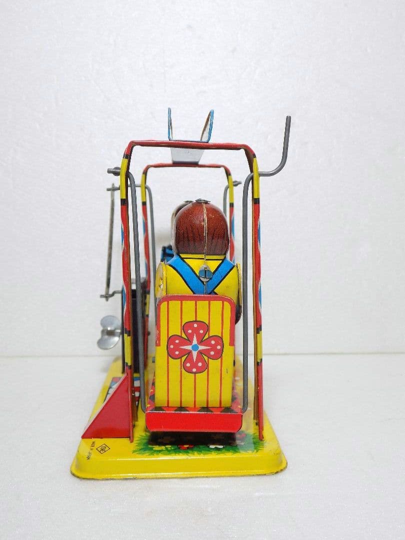 希少米屋ブリキ　ゼンマイ【PLAYFUL ANIMAL SWING】動作品