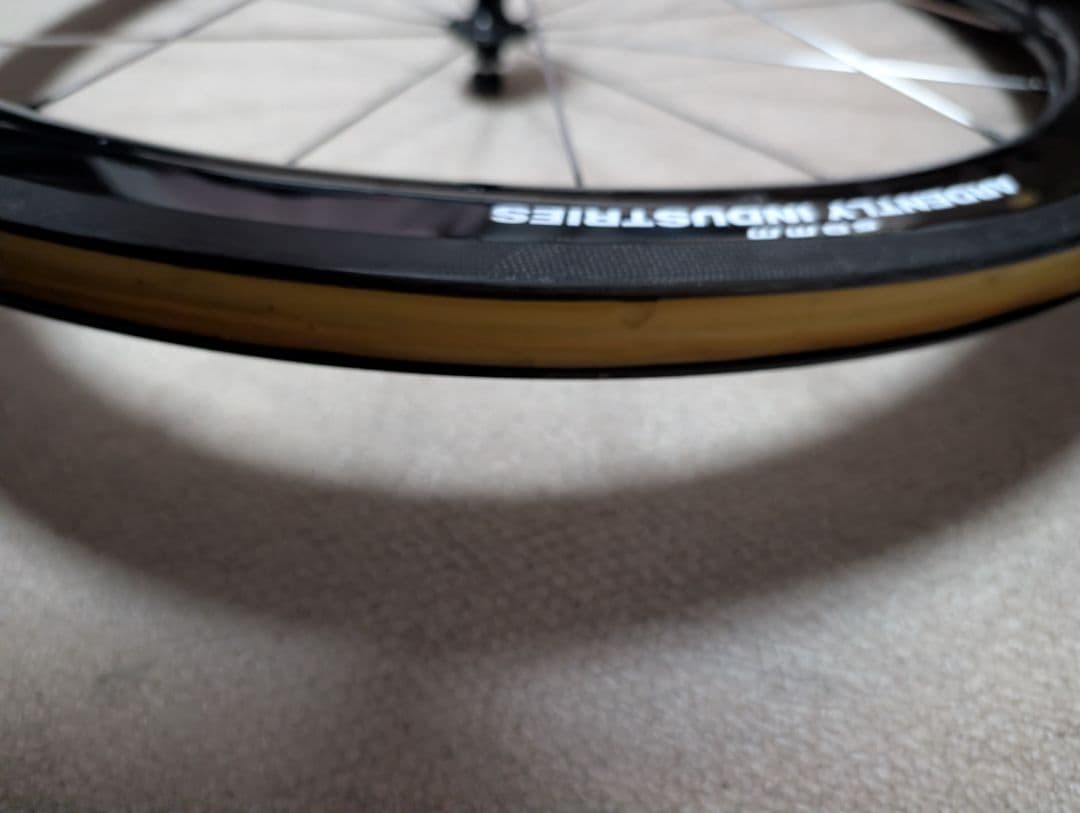 ピストバイクARDENTLY 58mm カーボンホイール フロントのみ