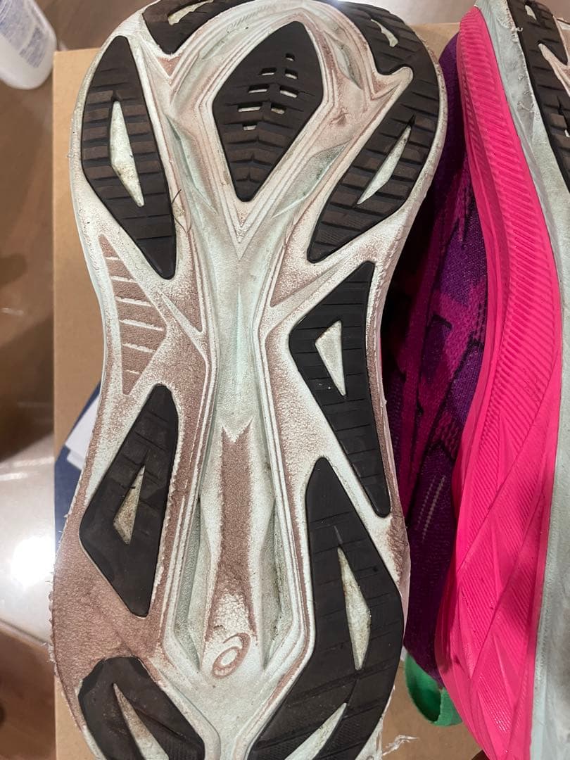 ASICS スーパーブラスト2