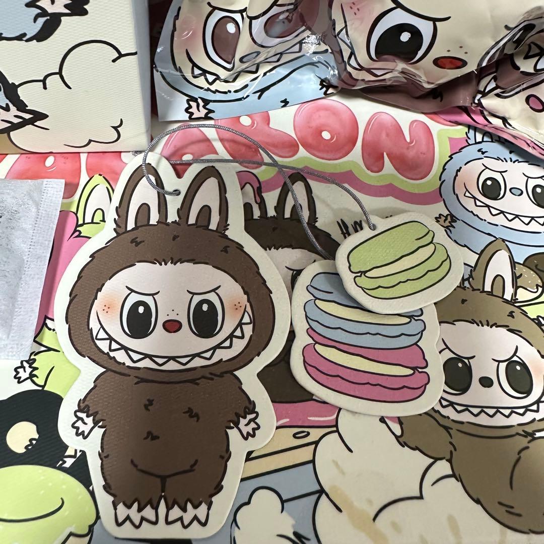 POPMART THE MONSTERS Macaron ラブブ　シークレット