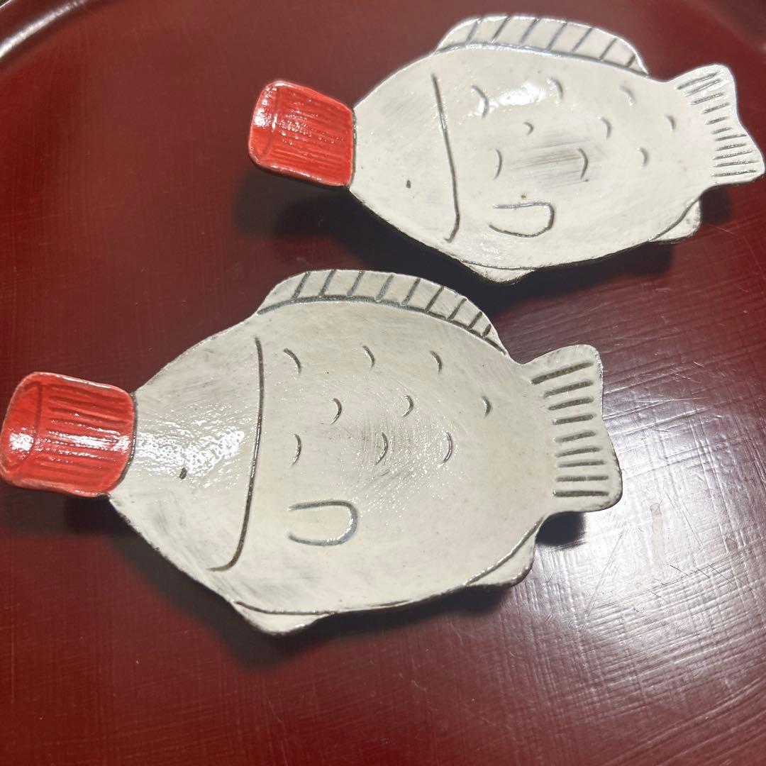 作家　陶芸作家　醤油差し型小皿　醤油皿　豆皿　２枚　作家物