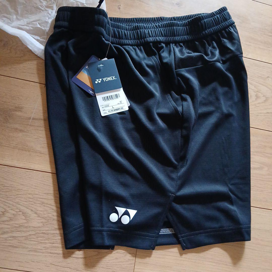 新品!!　YONEX ブラック ショートパンツ
