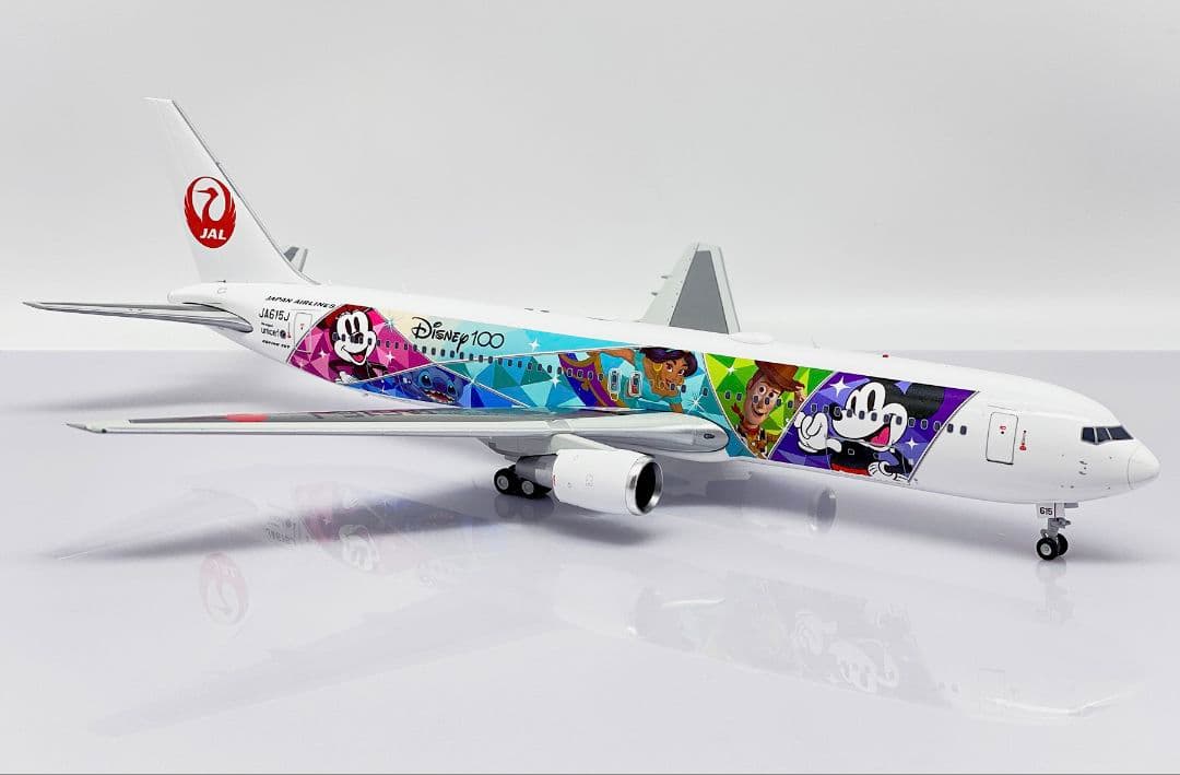 航空機・ヘリコプター JAL 767-300ER JA615J 1/200