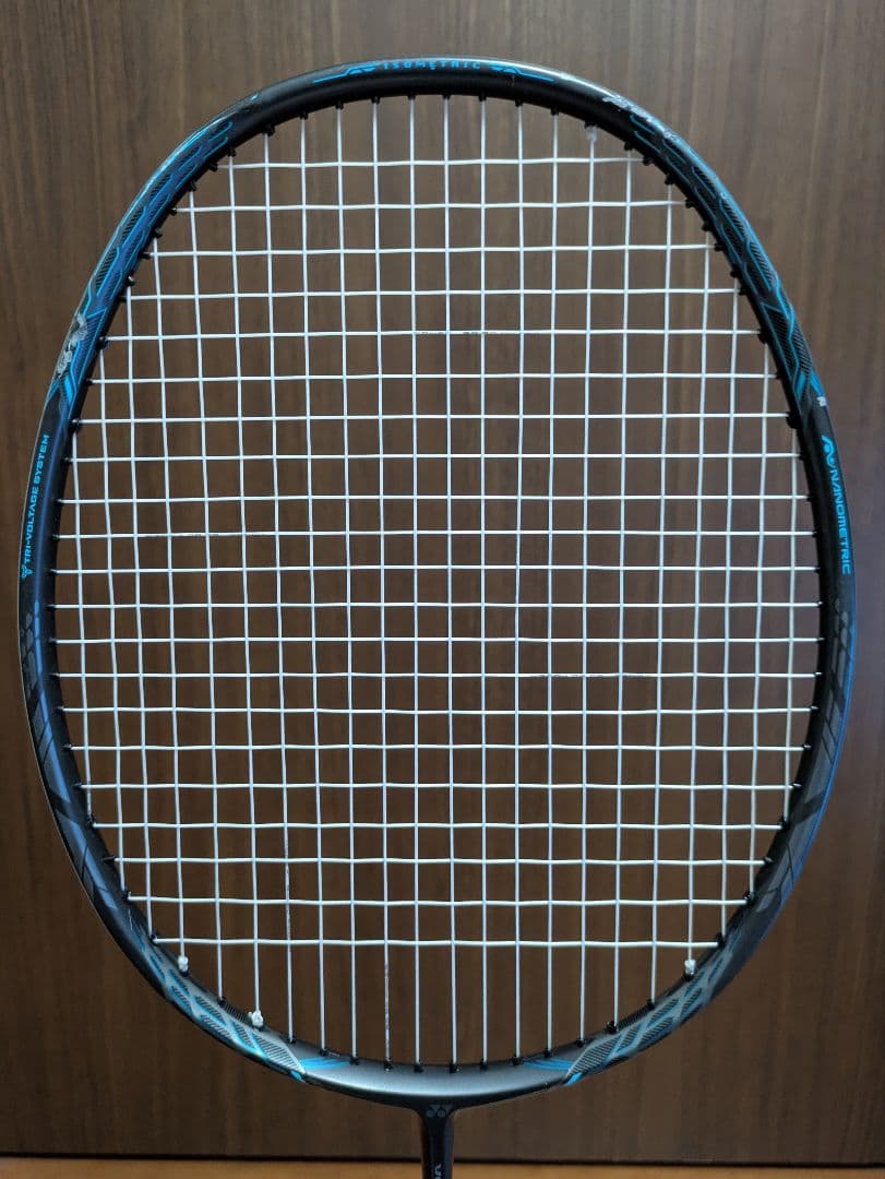 VOLTRIC Z-FORCEⅡ　ボルトリックzフォース2 　4UG5