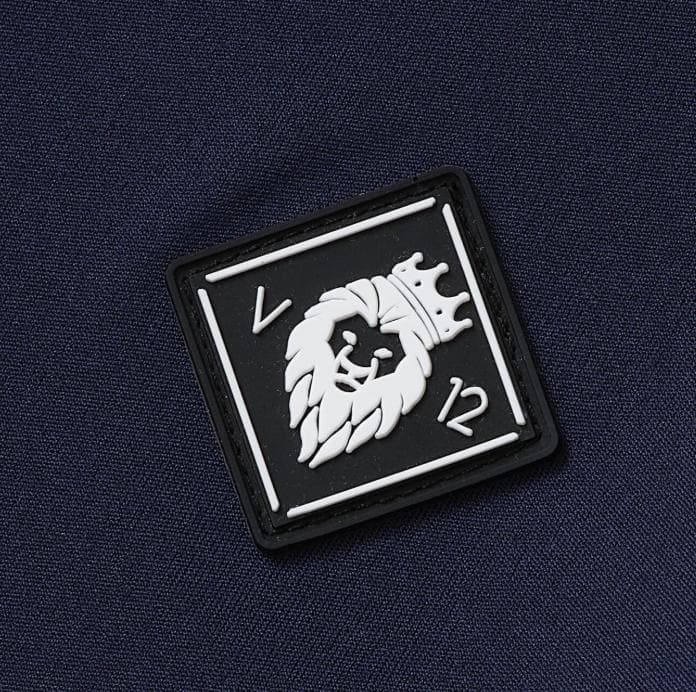 V12 モックネック M 新品 ネイビー