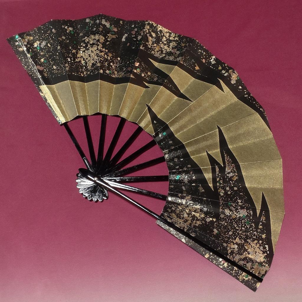 仕舞扇 舞扇 黒金 漆器 紙扇子 御舞扇 紙箱付き 全長約29cm 【5154】
