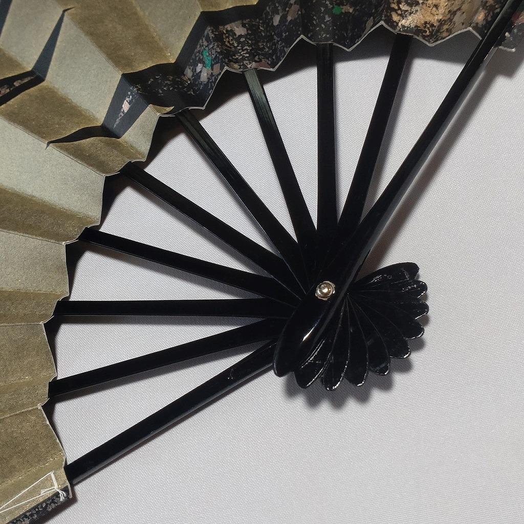 仕舞扇 舞扇 黒金 漆器 紙扇子 御舞扇 紙箱付き 全長約29cm 【5154】
