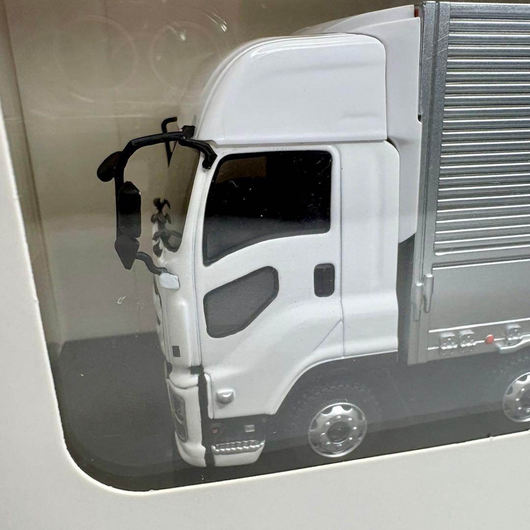ISUZU GIGA いすゞ ギガ 1/43 ハイルーフ 4軸 ウイング 未開封