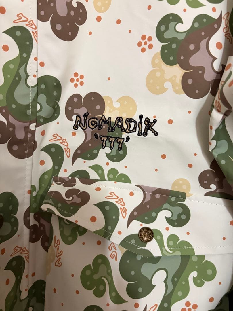 新品未使用品　NOMADIK サイズXL タグ付送料込み