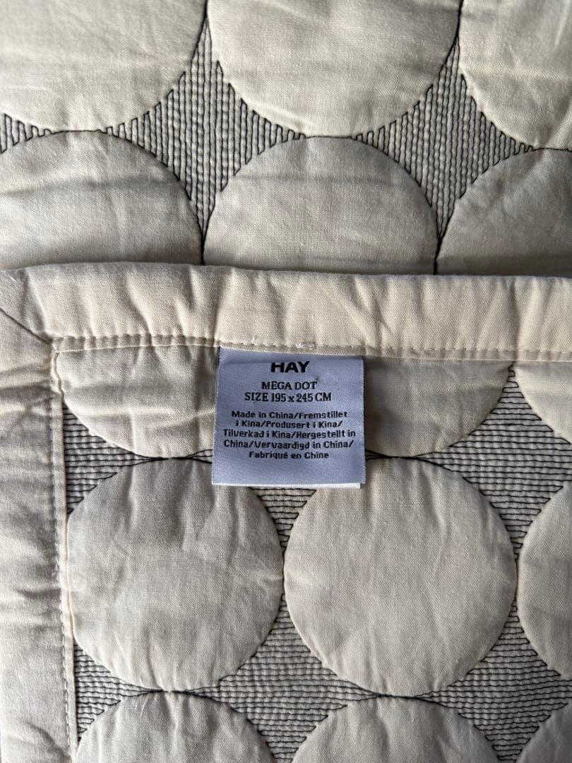 限定価格 日本未発売 HAY Mega Dot ベッドカバー