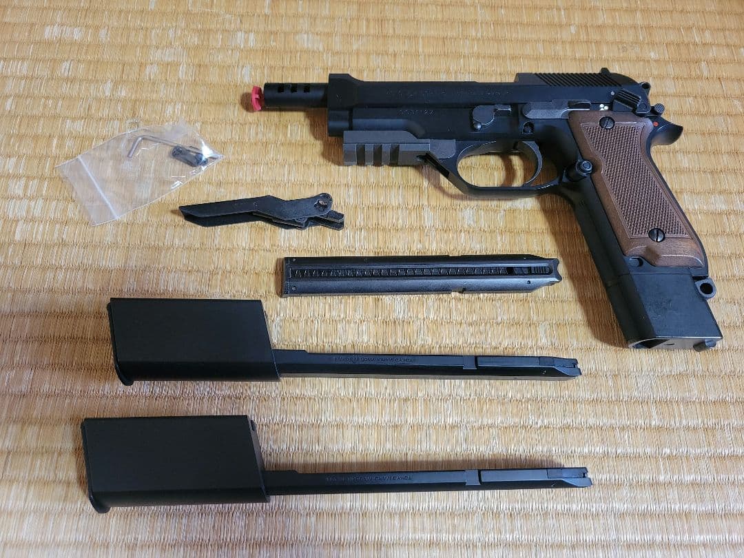 東京マルイ M93R 電動ガン& MGC M93R AUTO9