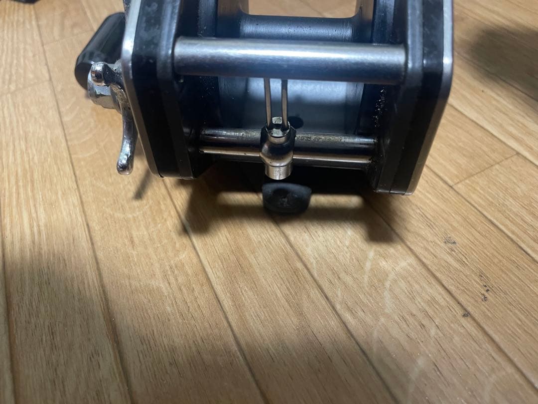RYOBI 80L アドベンチャー　両軸