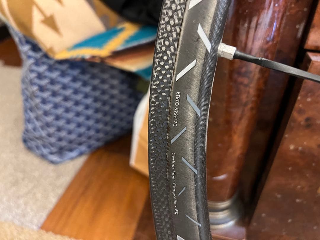 フルクラム レーシングゼロカーボン