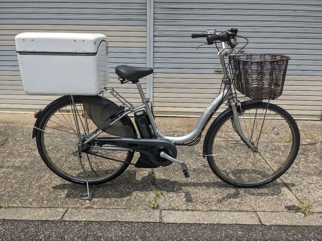 アシスト自転車 シルバー 前カゴ付ヤマハパスナチュラ　PAS　Natura横浜〜