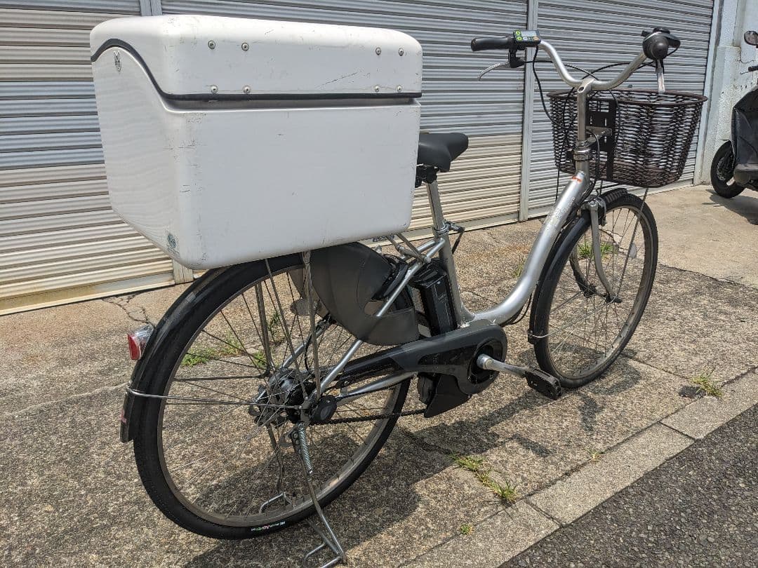 アシスト自転車 シルバー 前カゴ付ヤマハパスナチュラ　PAS　Natura横浜〜