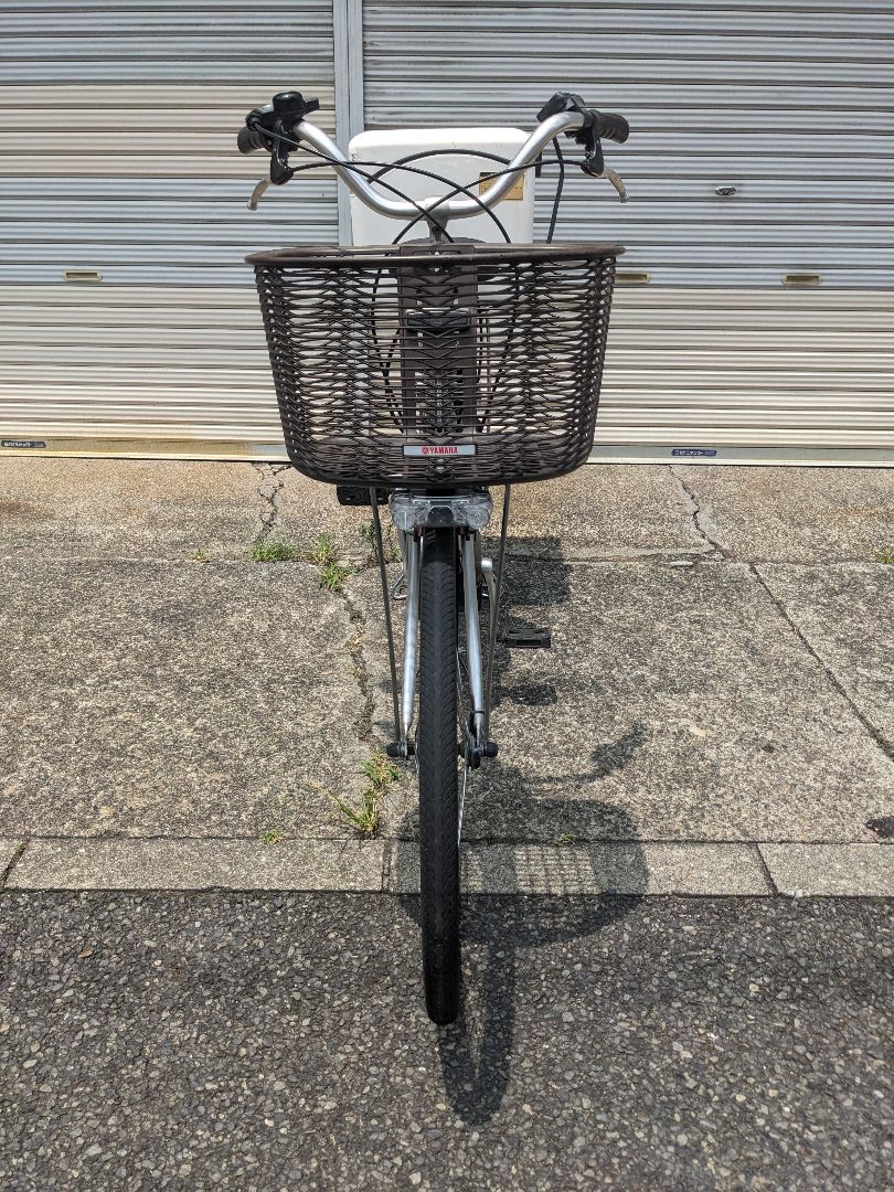 アシスト自転車 シルバー 前カゴ付ヤマハパスナチュラ　PAS　Natura横浜〜