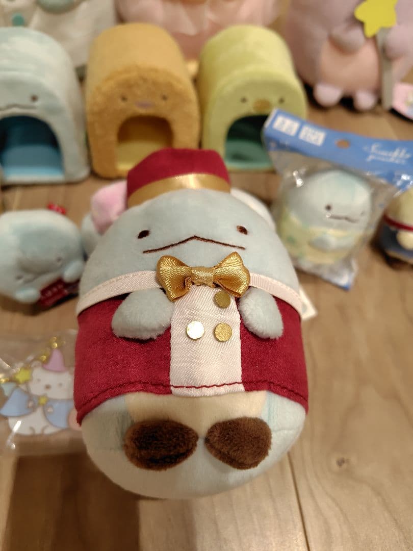すみっコぐらしまとめ売り　こいぬといぬごっこ　青い月夜のまほうのコ　ユニクロ