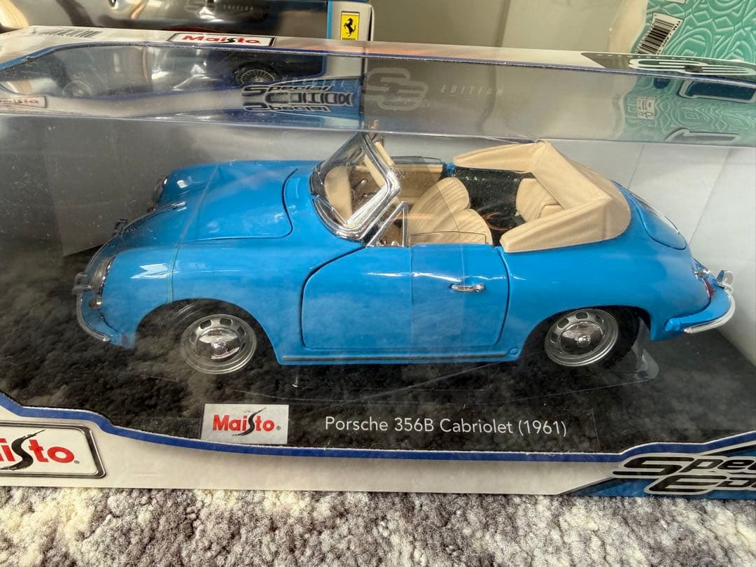 ⭐︎新品未開封⭐︎ポルシェ356Bカブリオレ　ミニカー
