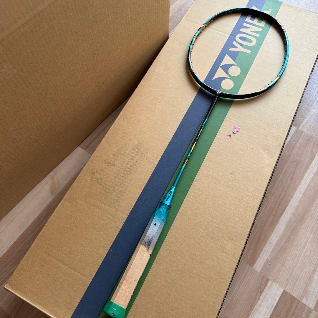 YONEX ASTROX 88S PRO バドミントンラケット　廃盤　初代
