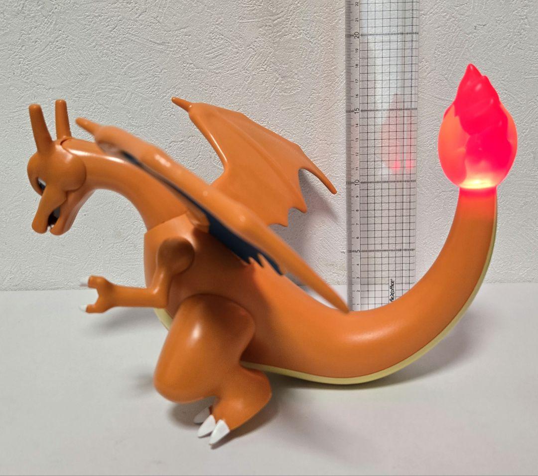 ポケモン Pokemon アクションフィギュア リザードン 中古品