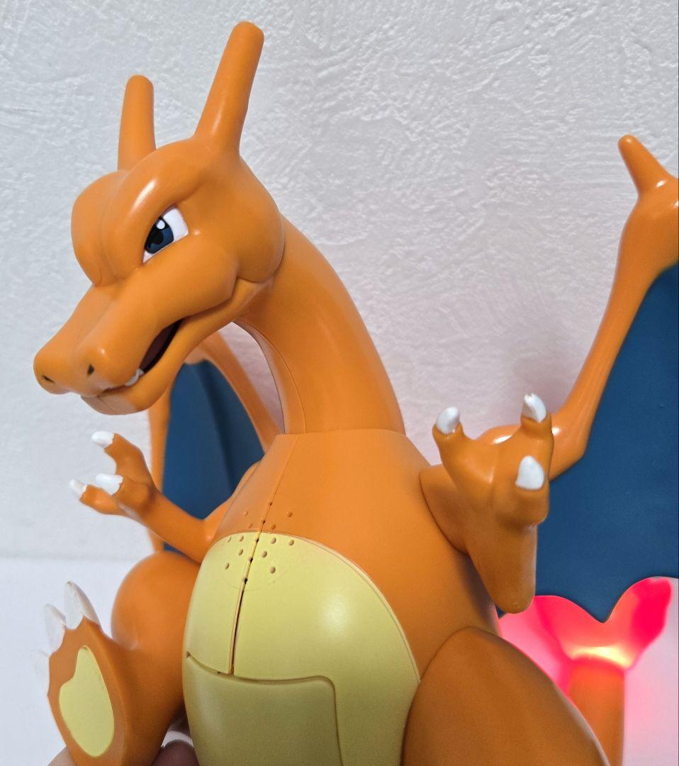 ポケモン Pokemon アクションフィギュア リザードン 中古品