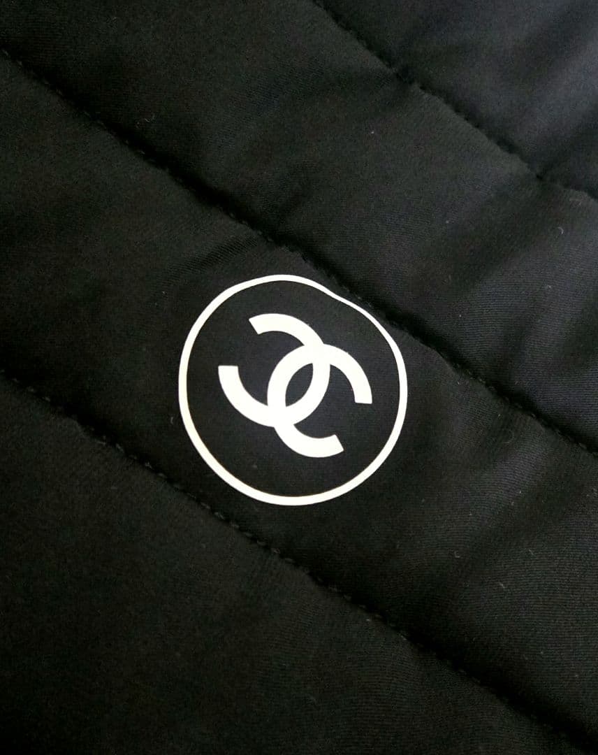 最安値CHANEL ノベルティ PCケース キルティングポーチ ブラック