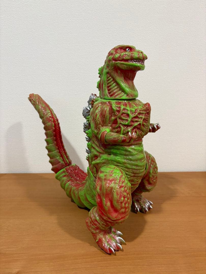 サンガッツ本舗 シンゴジラ ソフビ 黄緑 サルジルシoneup 怪獣