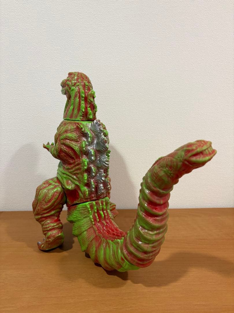 サンガッツ本舗 シンゴジラ ソフビ 黄緑 サルジルシoneup 怪獣