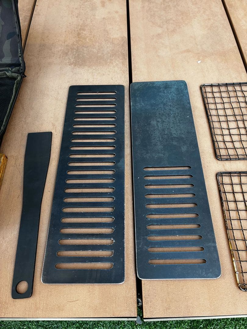 Wood and Burn UniFirePitS 鉄板付き　&NUTケース
