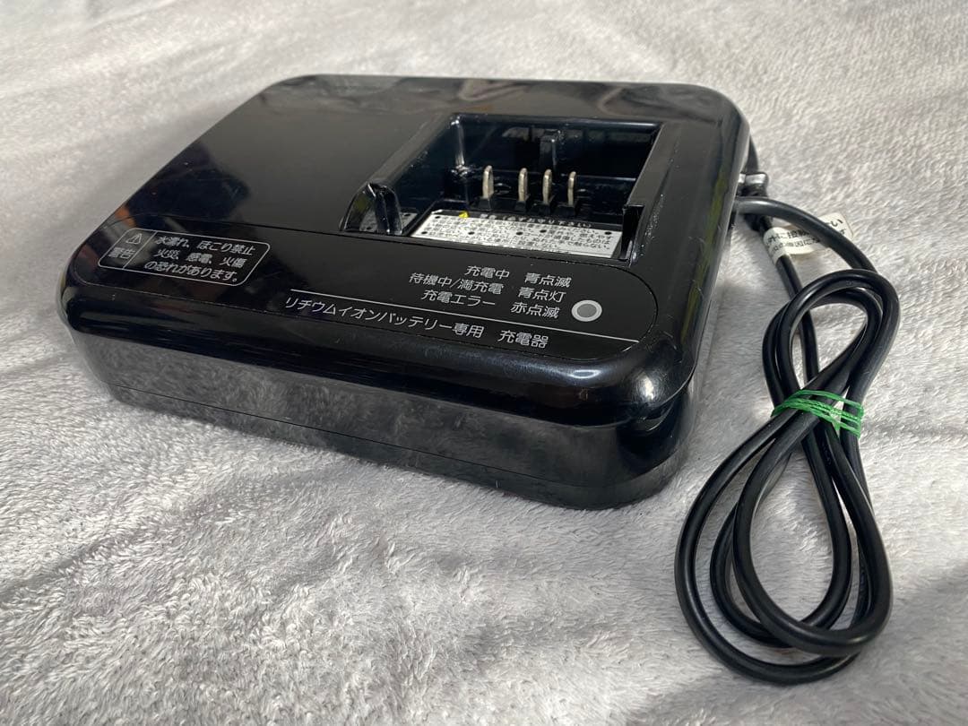 【中古】ブリヂストン バッテリー充電器 P5568