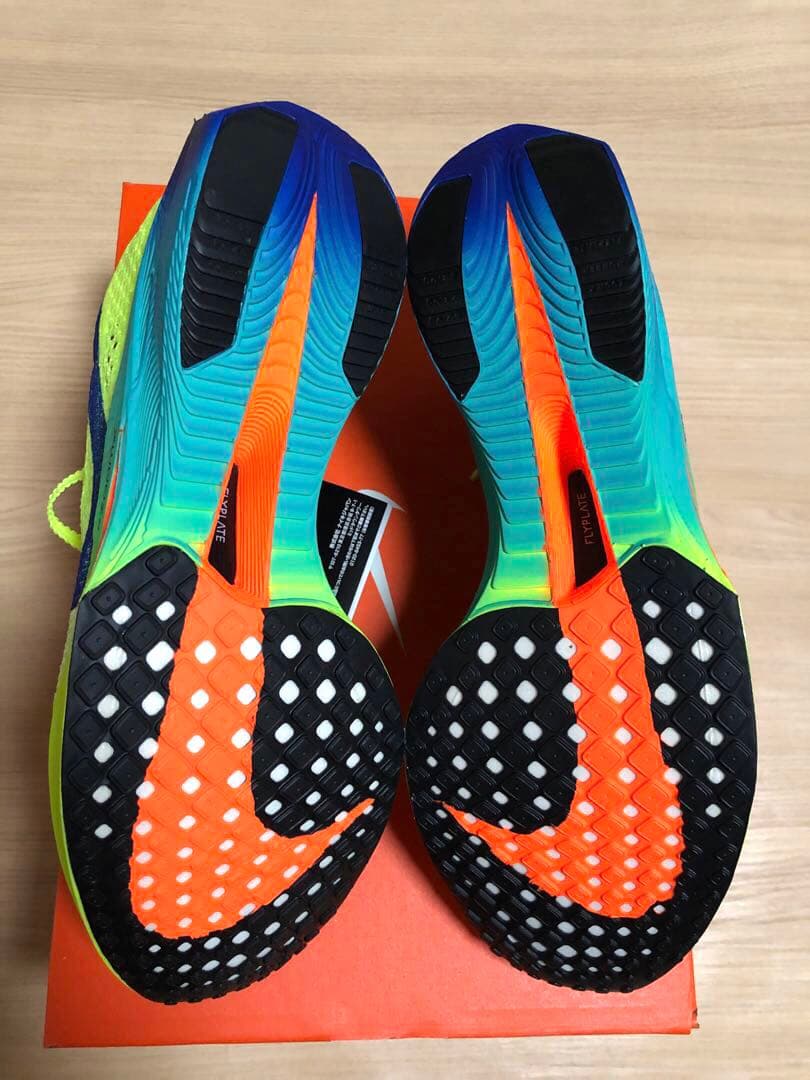 【新品]NIKE ヴェイパーフライ3 NEXT % ディビジョンウェアセット