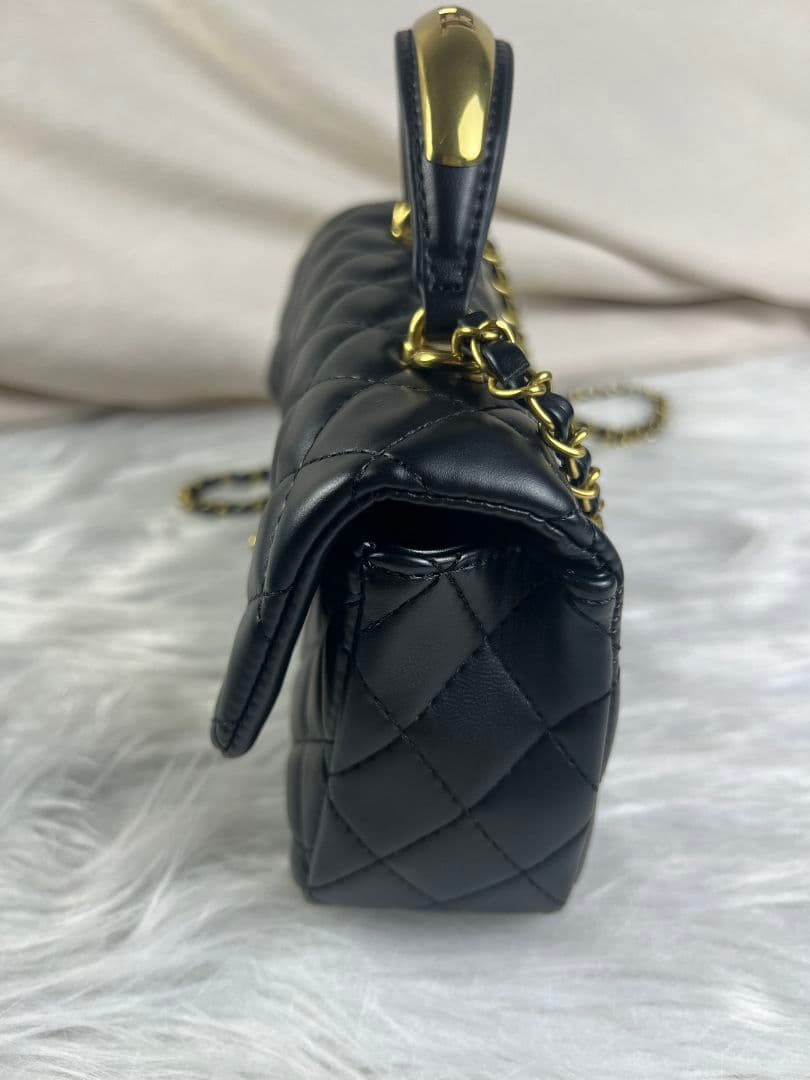 CHANEL ノベルティ ブラック チェーンショルダーバッグ