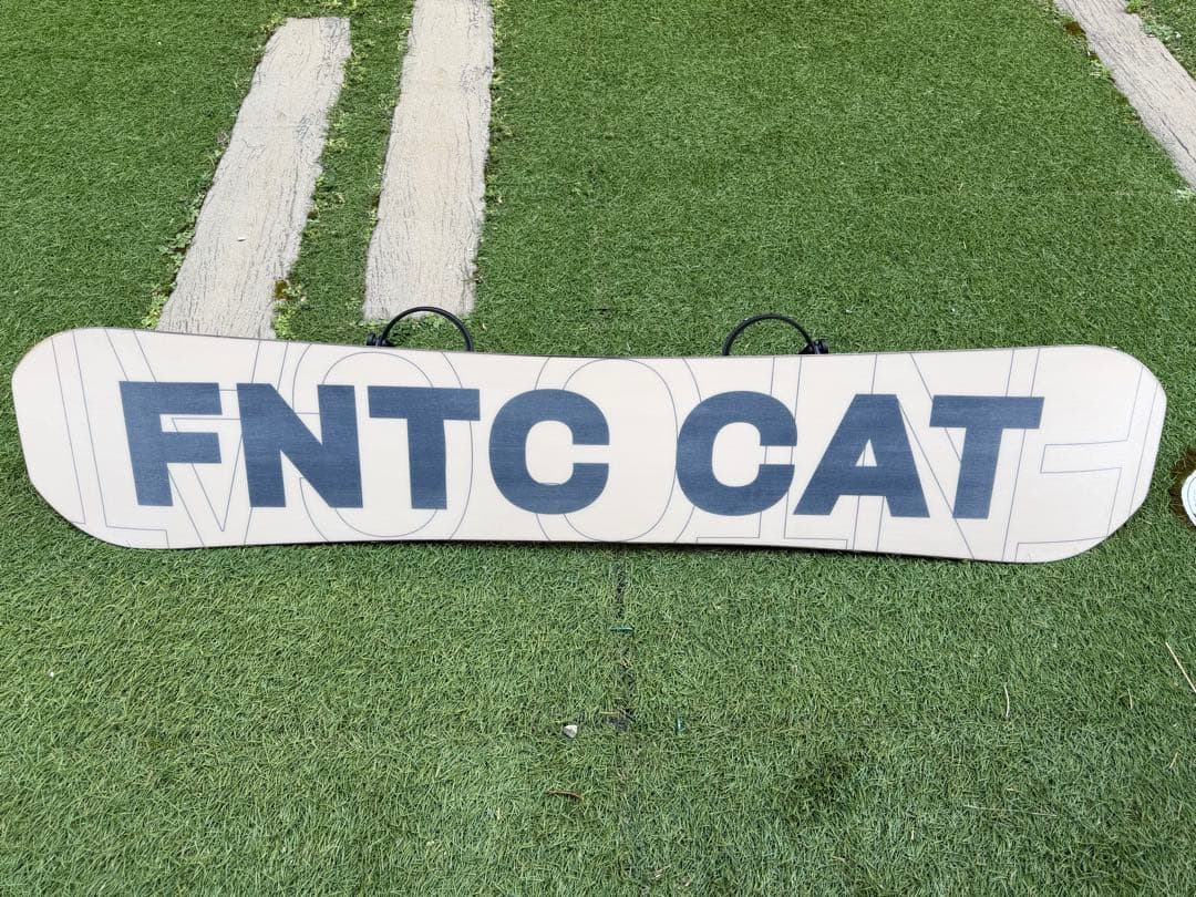 スノーボード　板ビンディングセット　FNTC CAT