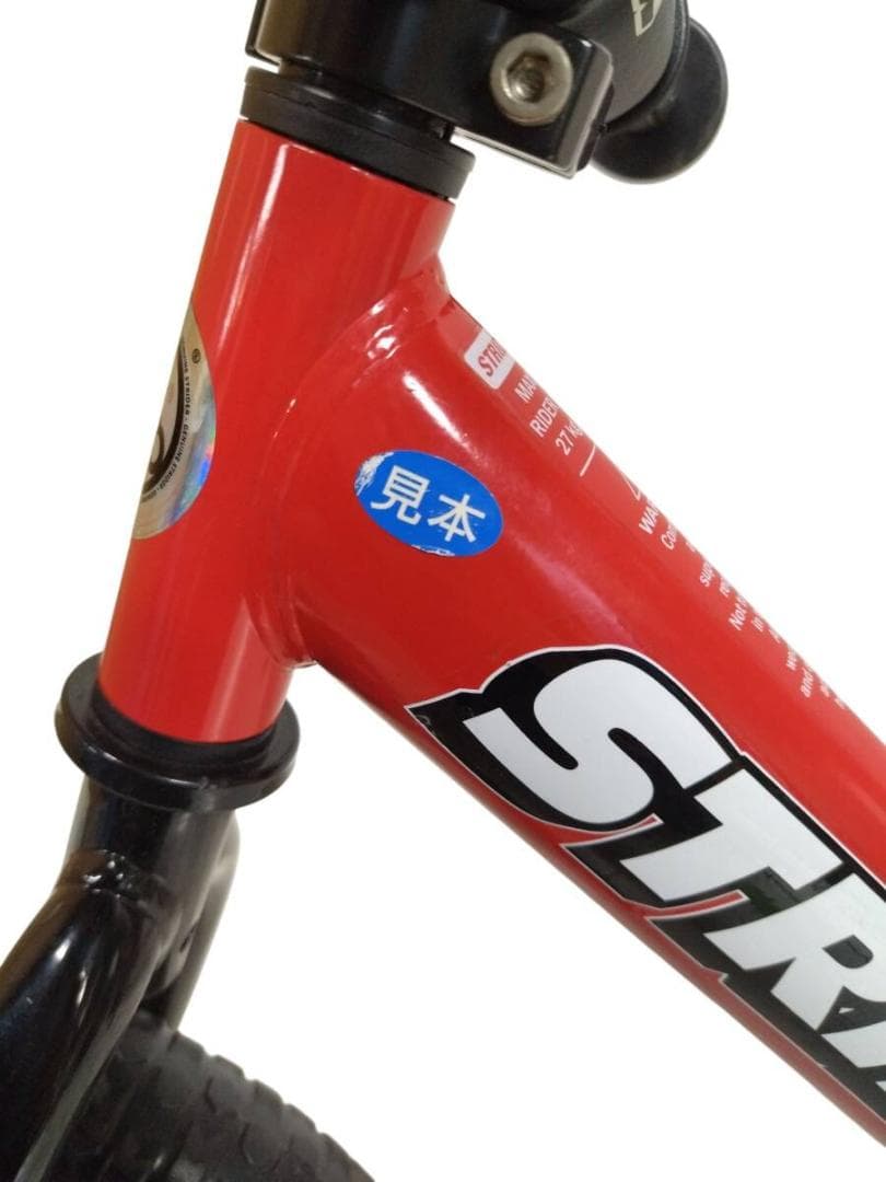 か*ま様 展示品 超美品 ストライダー 12 スポーツ レッド 本体