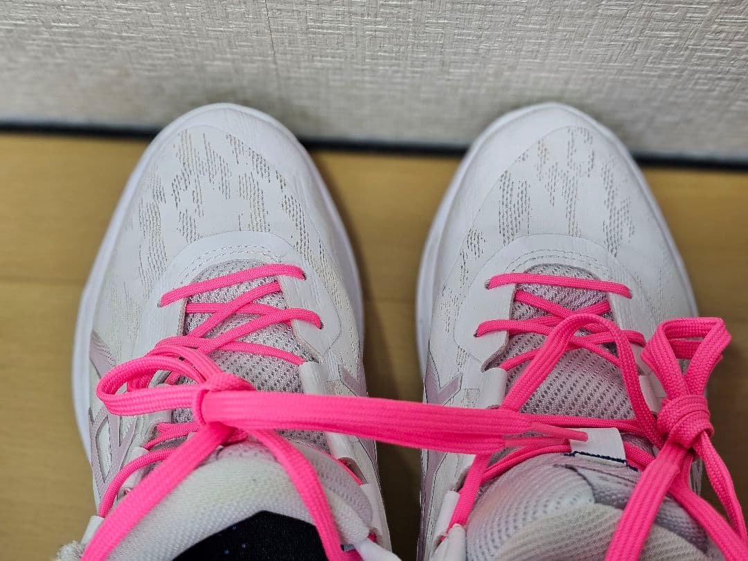 【美品】GELHOOP V17 ASICS バッシュ 26.5