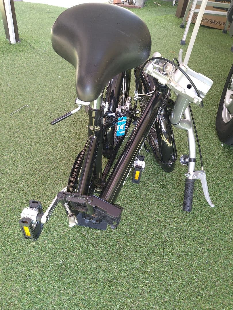 ソフトバンク　お父さん自転車　鍵付き　折りたたみペダルに交換　折りたたみ自転車