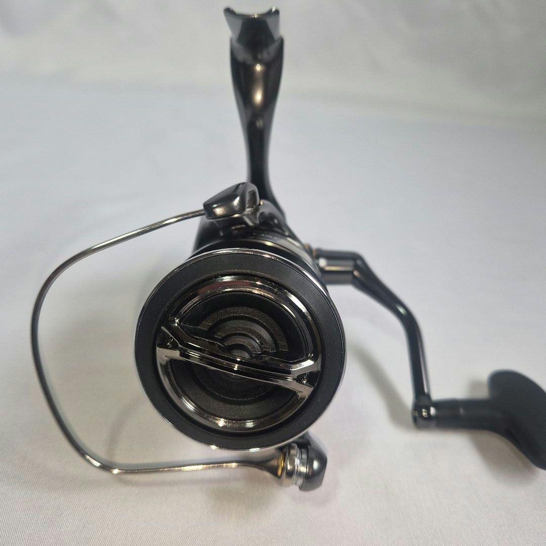 シマノ　24 ツインパワー　4000XG　スピニングリール