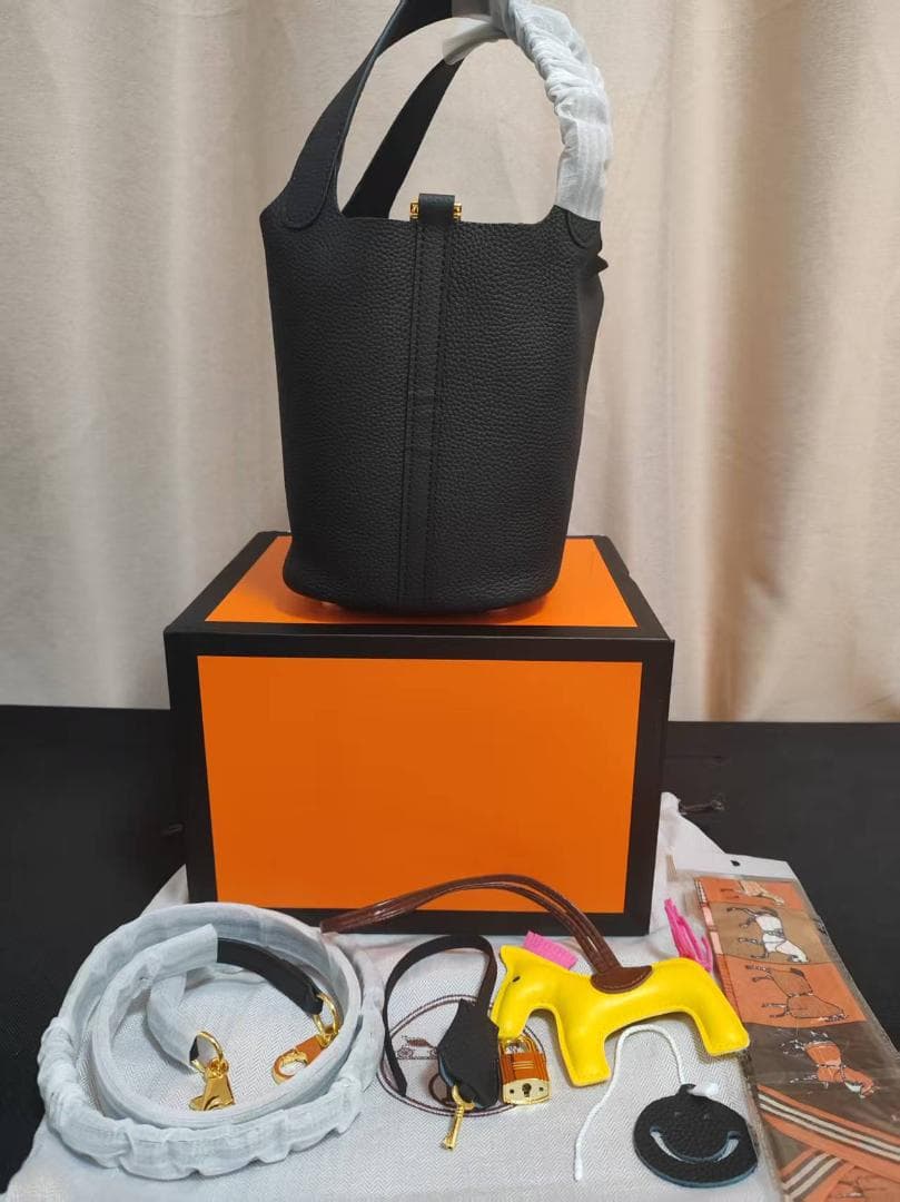 即購入OK レザー ピコタンロック PM 18 ブラック